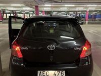 begagnad Toyota Yaris 5-dörrar 1.3 VVT-i AUTOMAT 87hk