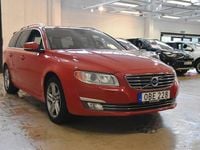 Begagnad Volvo V70 Summum 163 HK (119 kW) 2013 Röd Kombi