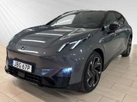 Begagnad Lynk & Co 02 2025 Grå