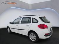 Begagnad Renault Clio GrandTour 75 HK (55 kW) 2010 Vit Kombi