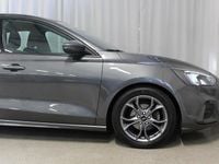 Begagnad Ford Focus ST-Line 126 HK (92 kW) 2018 Grå Halvkombi