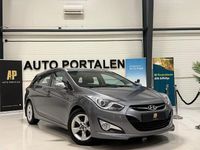 Begagnad Hyundai i40 Select 116 HK (85 kW) 2012 Silver Kombi