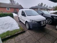 Begagnad VW Caddy 102 HK (75 kW) 2012 Minibuss