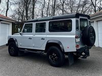 begagnad Land Rover Defender 110 Kombi 2.4 TD4 /4x4/Svensksåld/Lågmil