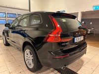 begagnad Volvo XC60 Recharge T8 AWD Mom Advanced Edi Voc Värmare Dec-
