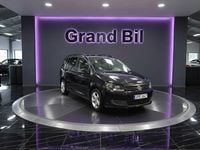 Begagnad VW Touran 140 HK (102 kW) 2012 Svart Minibuss