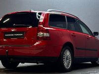 Begagnad Volvo V50 220 HK (161 kW) 2006 Röd Kombi