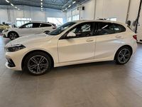 begagnad BMW 118 i Steptronic Sport line
