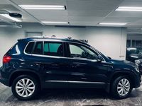 Begagnad VW Tiguan 161 HK (118 kW) 2012 Mörkblå (blå) SUV