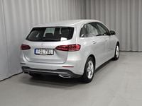 Begagnad Mercedes B180 138 HK (101 kW) 2021 Silver Minibuss