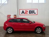 Begagnad Audi A3 Attraction 105 HK (77 kW) 2011 Röd Halvkombi