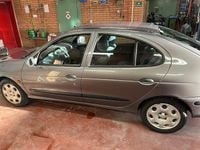 Begagnad Renault Mégane II 107 HK (78 kW) 2003