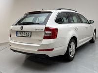 Begagnad Skoda Octavia 110 HK (80 kW) 2017 Vit Kombi