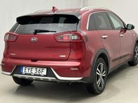 Begagnad Kia Niro Advance 141 HK (103 kW) 2019 Röd SUV
