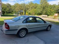 Begagnad Volvo S80 140 HK (102 kW) 2000 Grå Sedan
