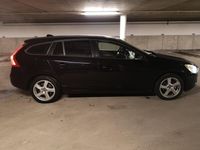 begagnad Volvo V60 T3 Kinetic Euro 5