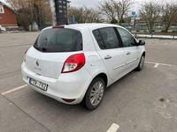 Begagnad Renault Clio R.S. 75 HK (55 kW) 2011 Halvkombi