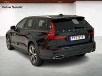 Begagnad Volvo V60 CC 197 HK (144 kW) 2022 Kombi
