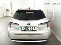 begagnad Toyota Corolla CorollaKombi 1.8 Elhybrid Executive /Mvärm