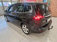 Begagnad Opel Zafira Enjoy 140 HK (102 kW) 2013 Svart Minibuss