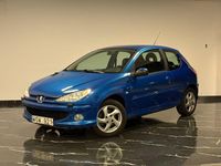 Begagnad Peugeot 206 Sport 109 HK (80 kW) 2005 Blå Halvkombi