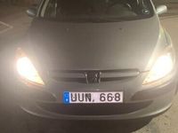 begagnad Peugeot 307 Nyskattad och nybesiktad