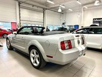begagnad Ford Mustang V6 Convertible (7900mil)