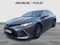 Begagnad Toyota Camry Hybrid Executive 218 HK (160 kW) 2021 Silver Sedan