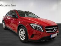begagnad Mercedes GLA220 GLACDI 4MATIC // DRAGKROK // PANORAMA