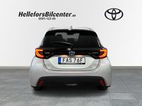 begagnad Toyota Yaris Hybrid Active Plus Motorv Vhjul Ledramp