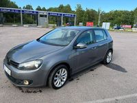 Begagnad VW Golf VI 102 HK (75 kW) 2011 Halvkombi