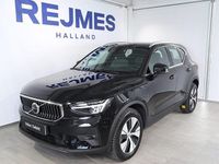 Begagnad Volvo XC40 Core 214 HK (157 kW) 2023 Svart SUV