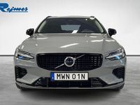 Begagnad Volvo V60 Plus 349 HK (256 kW) 2024 Grå Kombi