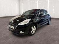 Begagnad Peugeot 208 82 HK (60 kW) 2014 Svart Halvkombi