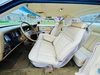 Begagnad Lincoln Continental 209 HK (153 kW) 1978 Cream Sportkupé