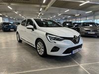 Begagnad Renault Clio V Intens 140 HK (102 kW) 2022 Vit Halvkombi