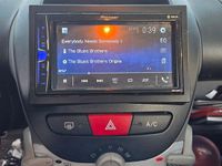 Begagnad Toyota Aygo 68 HK (50 kW) 2011 Grey metallic Halvkombi