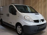 begagnad Renault Trafic 2.9t 2.0 dCi 114HK Drag MOMS 3-Sits Inredning