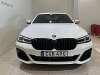 begagnad BMW 530 535 e xDrive M-Sport Dragkrok Navi HUD Friservice 3 År 2023, Sedan