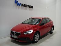 Begagnad Volvo V40 152 HK (111 kW) 2018 Röd Halvkombi
