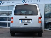 begagnad VW Caddy LIFE KOMBI 5-SITS 1.6 VÄRM NYSERVAD 102HK