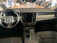 begagnad Volvo V90 B4 Bensin Momentum Advanced Edition