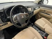 begagnad Mitsubishi Outlander 2.2 Di-D 4WD Euro 5