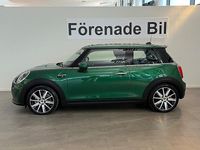 Begagnad Mini Cooper SE 135 kW (184 HK) 2023 Britsh racing grön Halvkombi