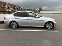begagnad BMW 325 xi Sedan Advantage, Comfort, Dynamic