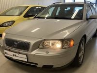 Begagnad Volvo V70 Business Edition 141 HK (103 kW) 2005 Ljusgrå Kombi