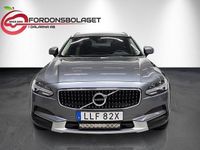 Begagnad Volvo V90 CC Momentum 190 HK (139 kW) 2019 Grå Kombi