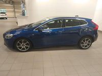 Begagnad Volvo V40 Ocean Race 120 HK (88 kW) 2015 Blå Kombi