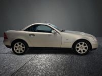 Begagnad Mercedes SLK230 193 HK (141 kW) 1996 Silver Cab