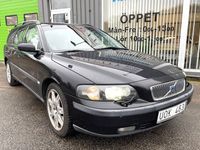 begagnad Volvo V70 2.5T Business 210hk, Automat, Dragkrok, Nybes